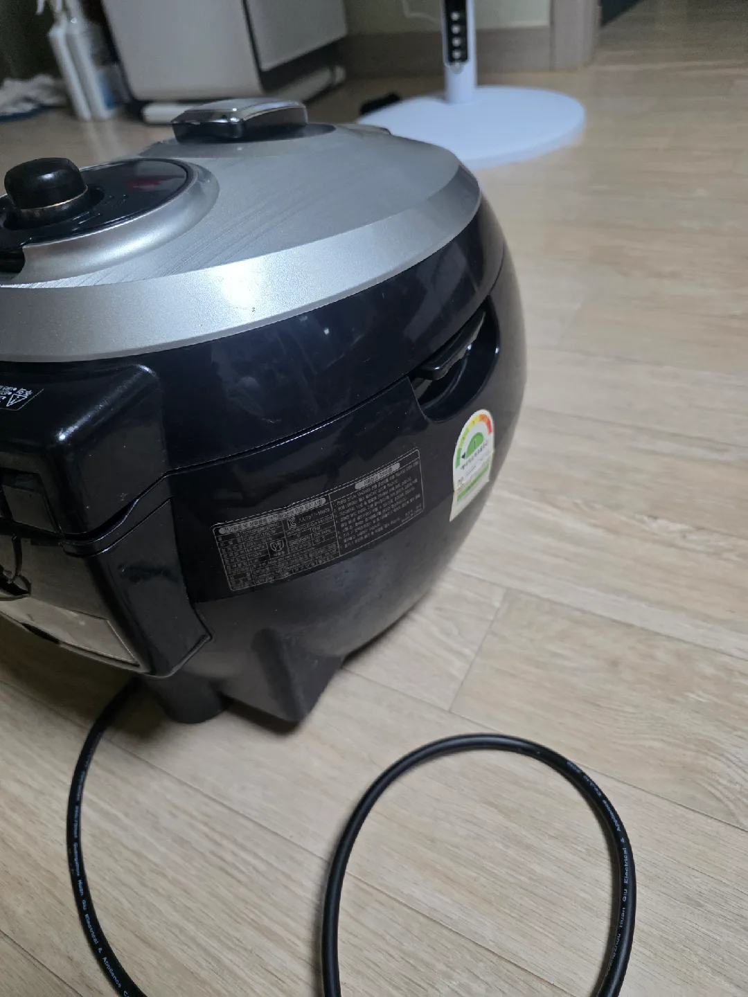 쿠첸 IH압력밥솥 CJH-TVE1000SK 10인용