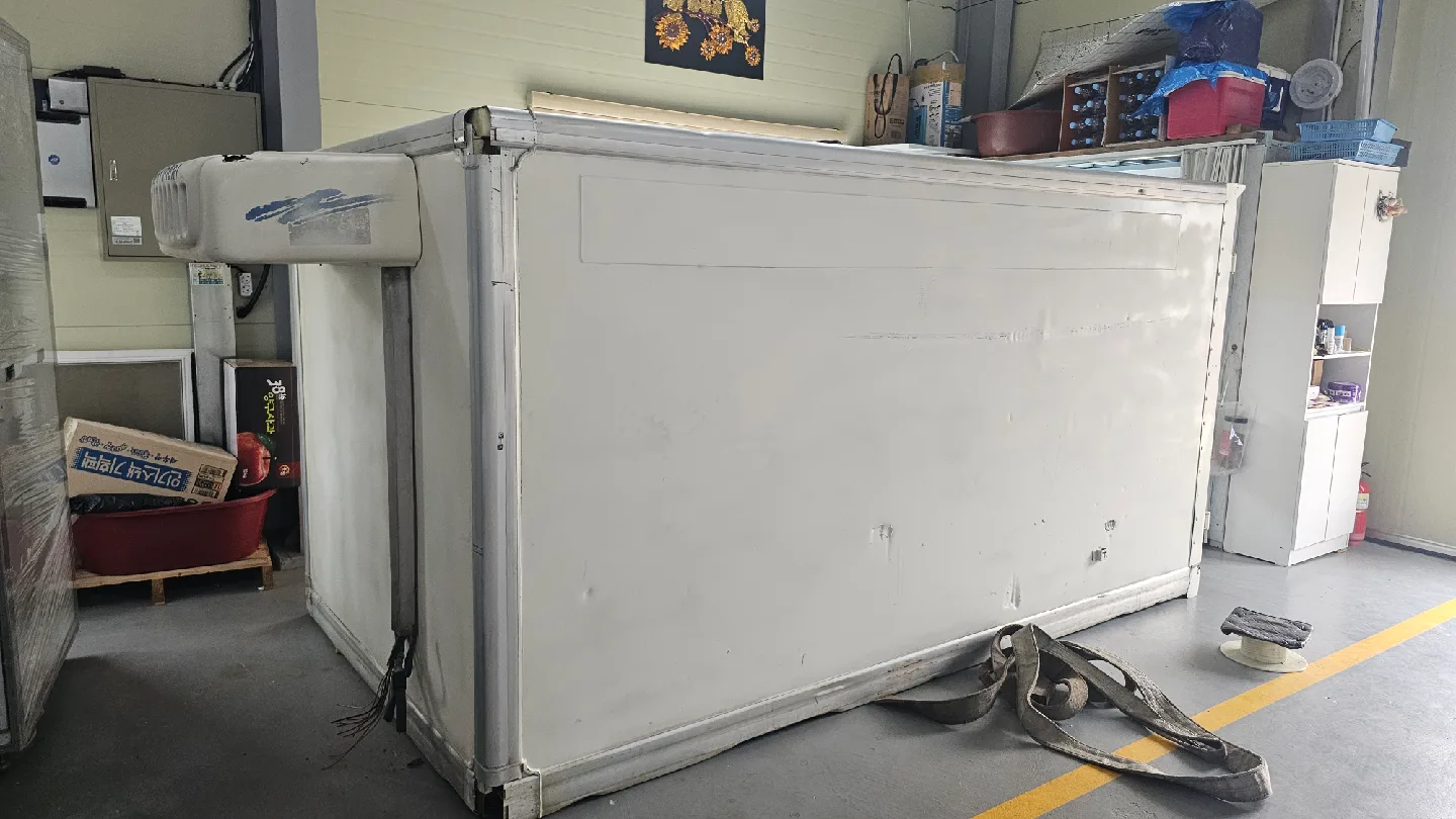 중고 트럭 탑 냉동 적재함