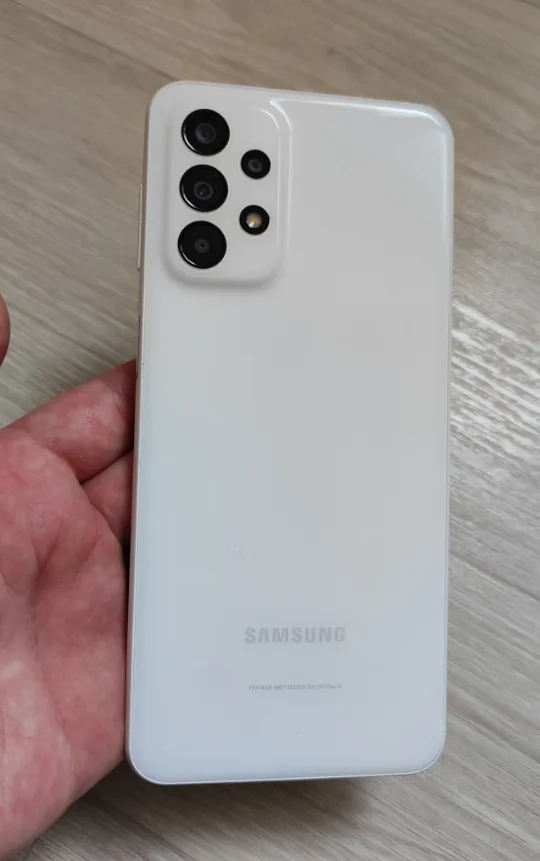 갤럭시 A23.    128GB.  중고폰