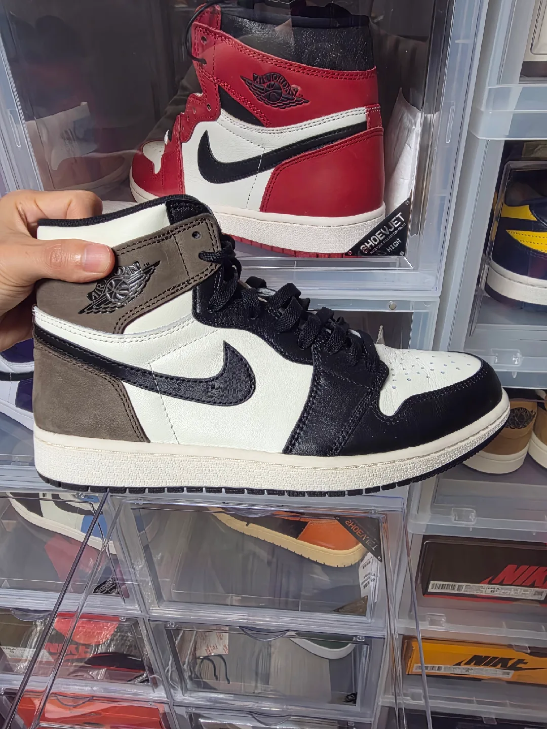 조던 1 다크모카 (265, 중고)