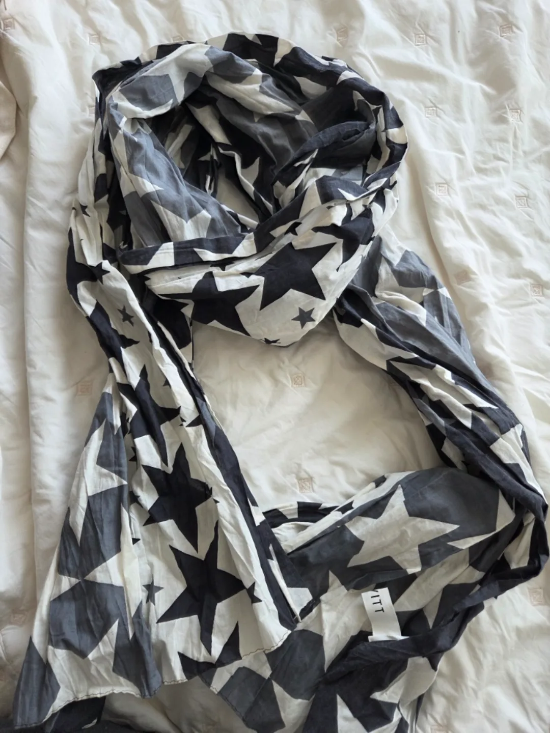 😀LEWITT 별무늬 면스카프(최종가격) 🥕