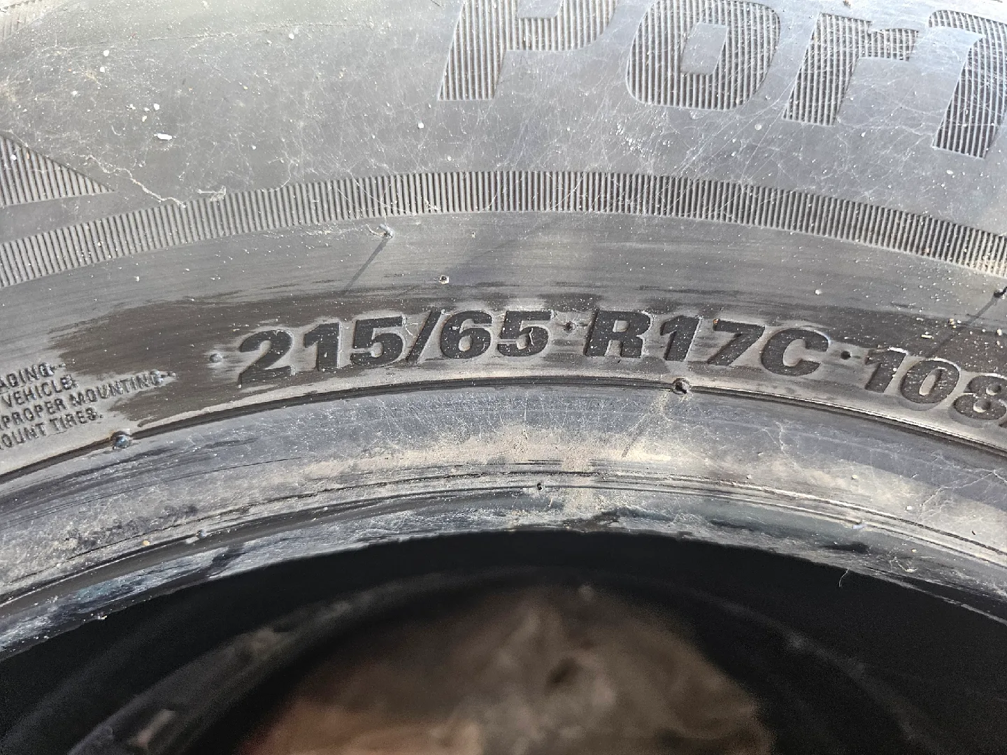 중고 타이어 215 65 17 / 215 60 17