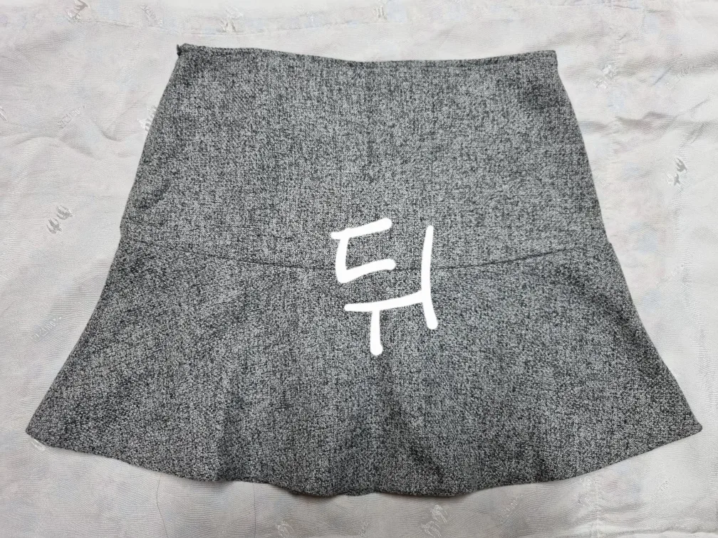 TREE BY DOTORI 회색 플레어 스커트 M