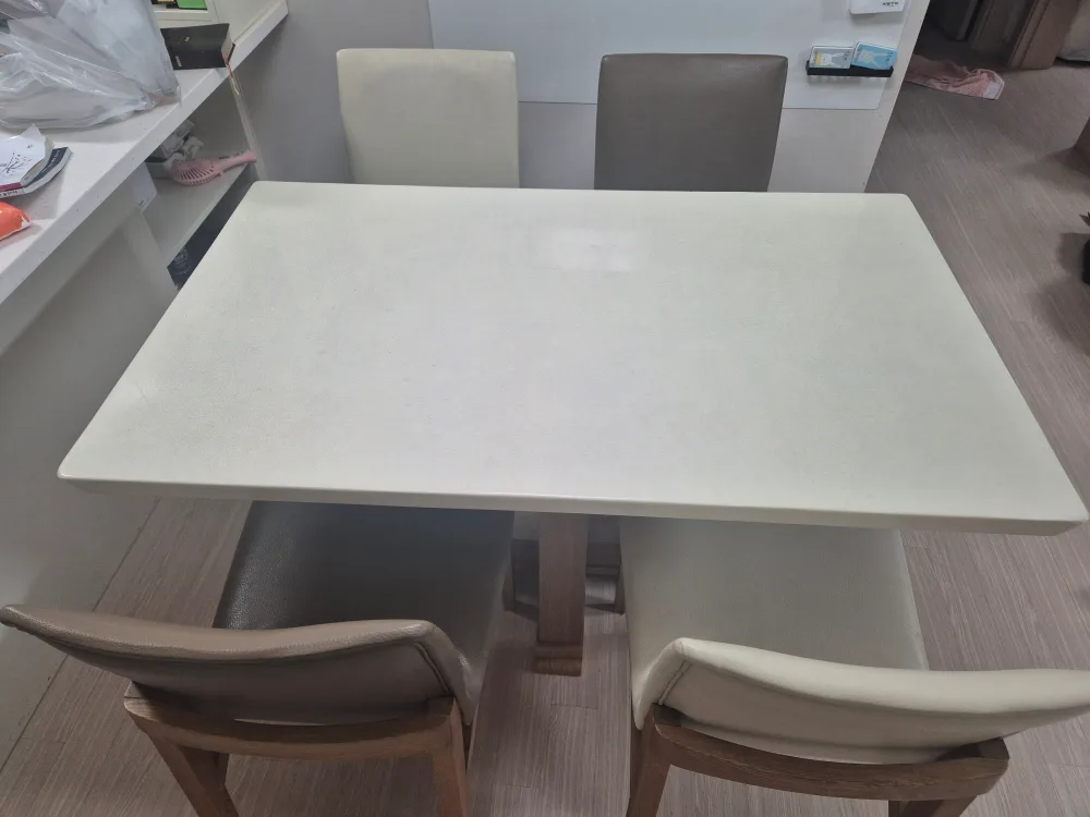 4인 대리석 식탁 세트