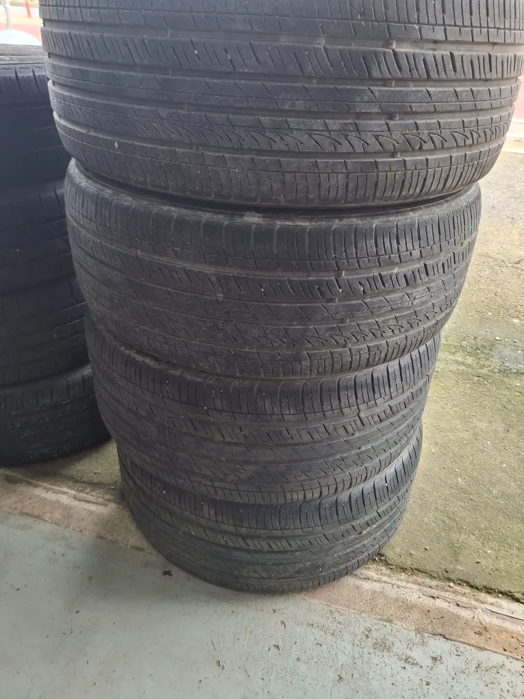 2454519 2754019 중고타이어