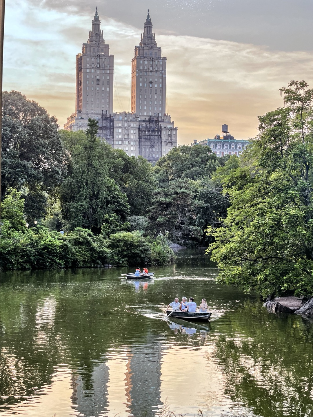5000 대만 달러 팝니다