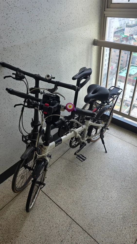 미니벨로 쉐보레 아베오 접이식 자전거 2대