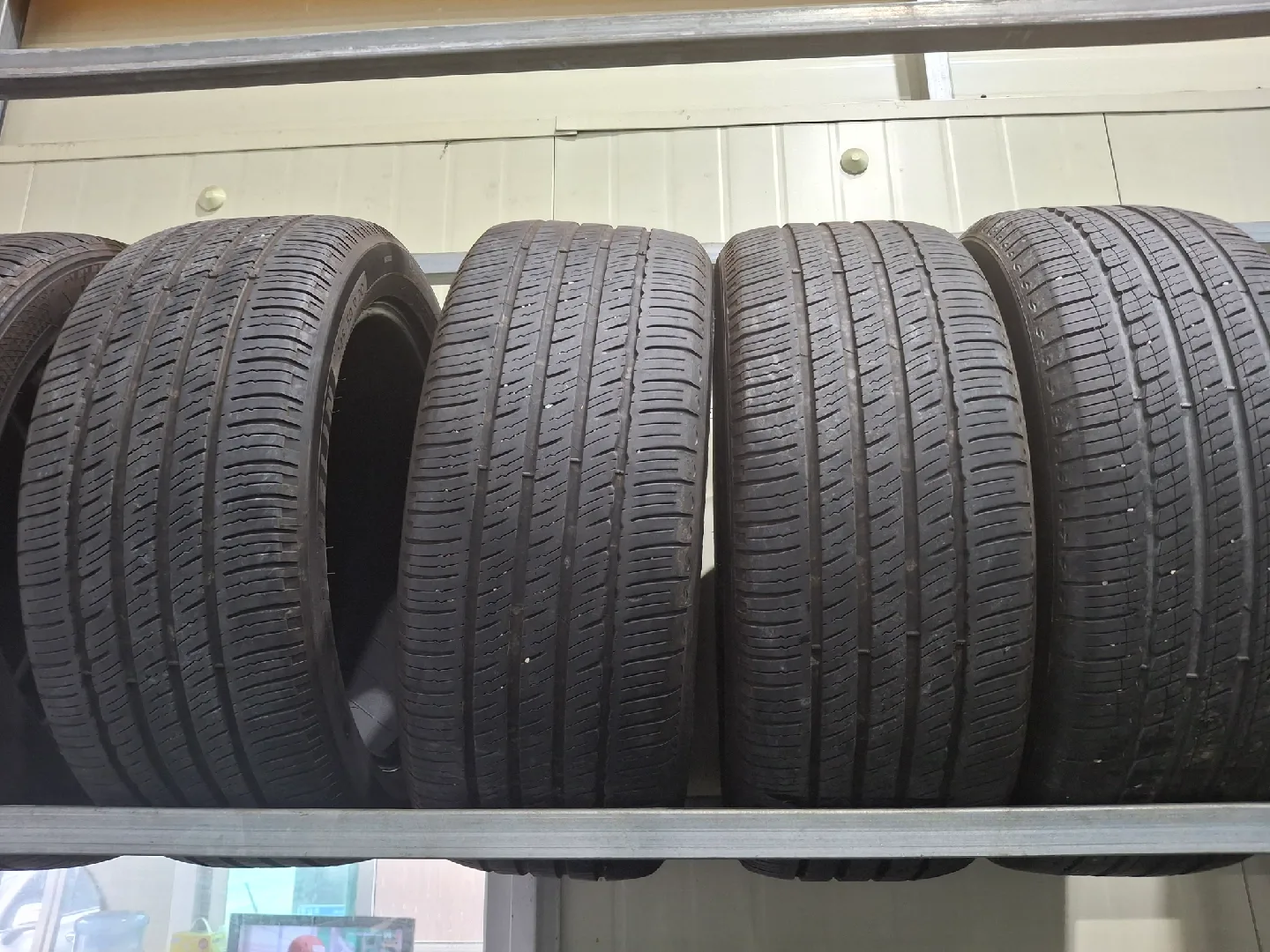 2455020 중고타이어 미쉐린