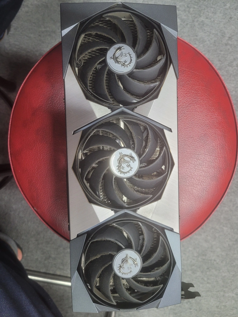MSI RTX 3080 슈프림 그래픽카드 박스풀