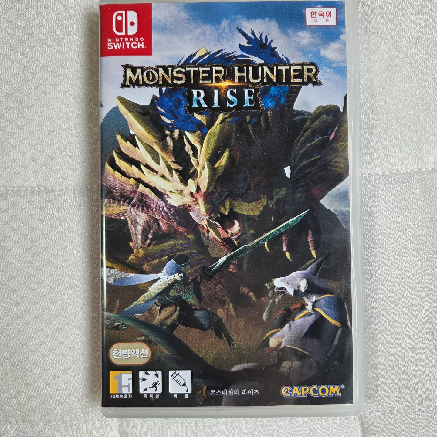 닌텐도 스위치 몬스터 헌터 라이즈 중고 판매합니다.