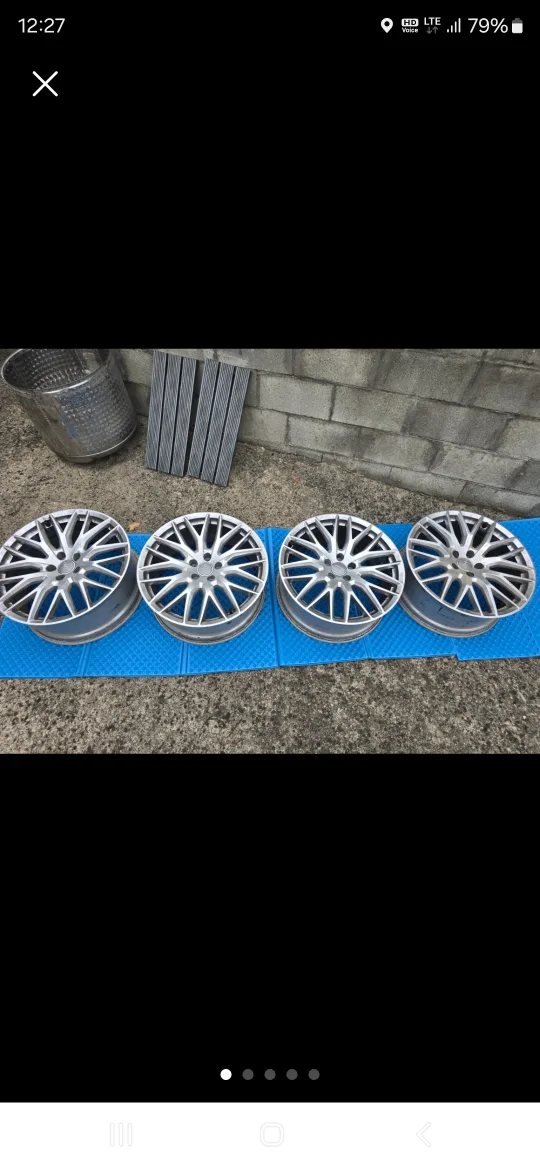 아우디 20인치 중고 휠 4개