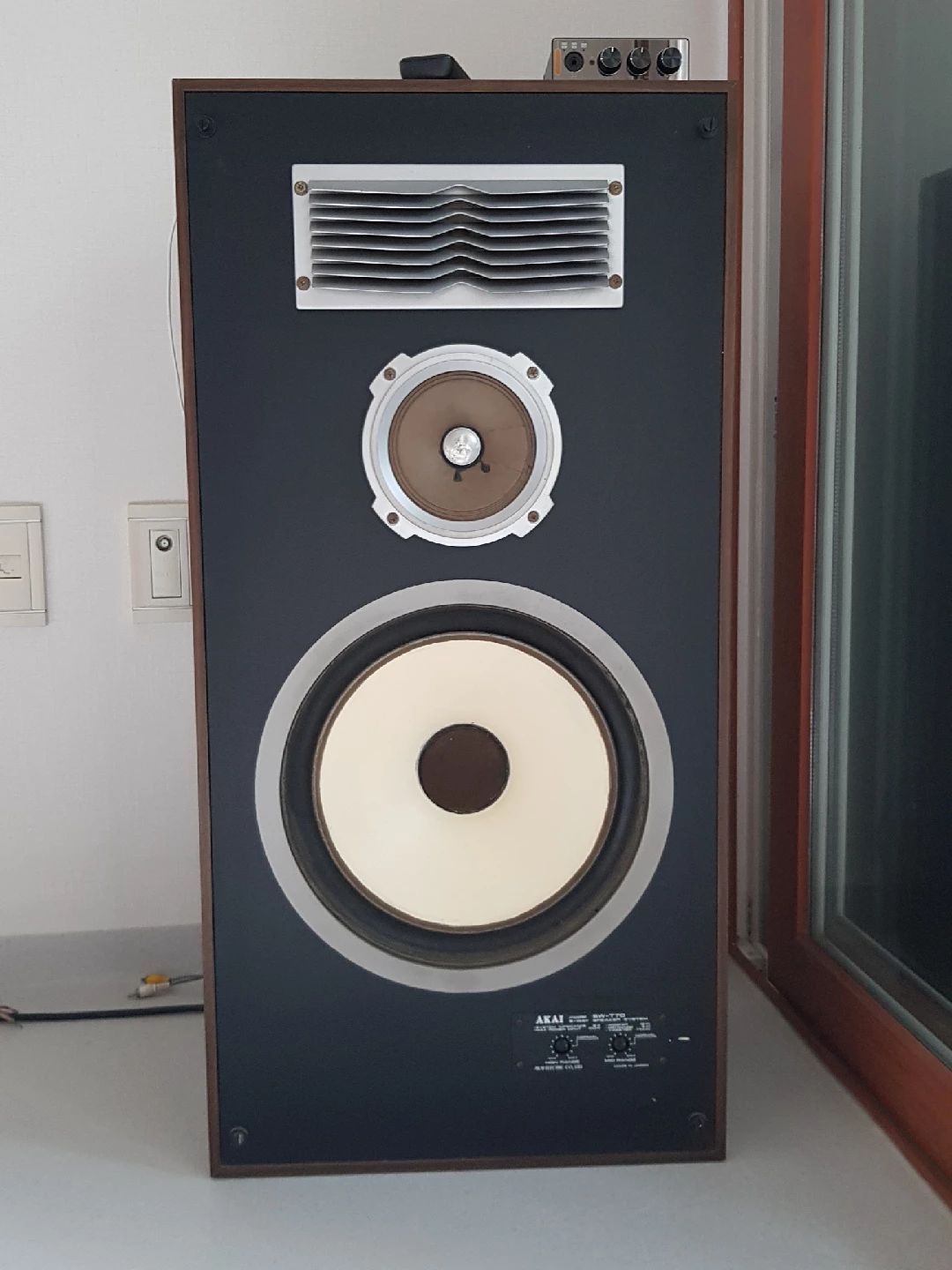 AKAI SW-T70 빈티지 스피커