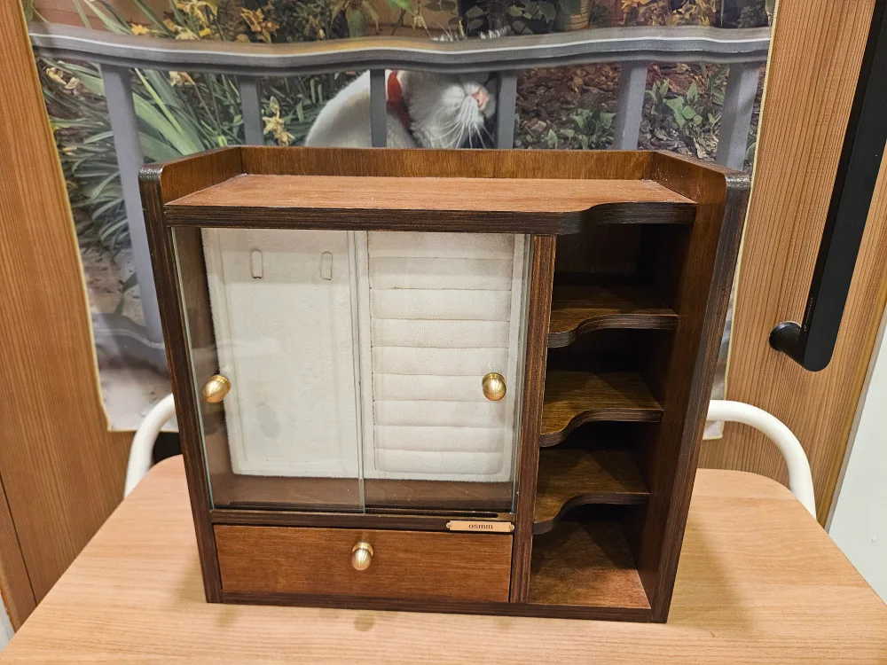 빈티지 악세사리 보관장