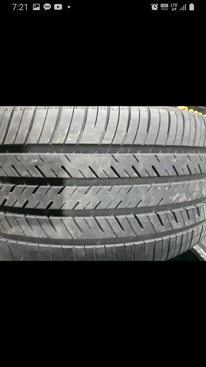 245 45 18 중고타이어 2짝팝니다