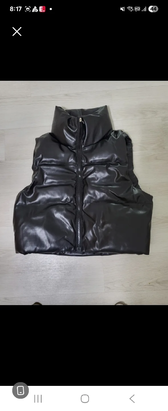 블랙 레더 패딩 조끼