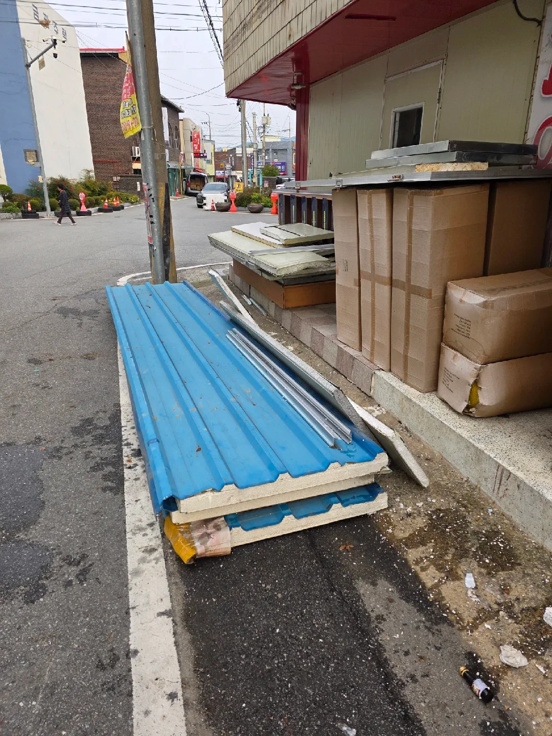 중고 샌드위치 지붕