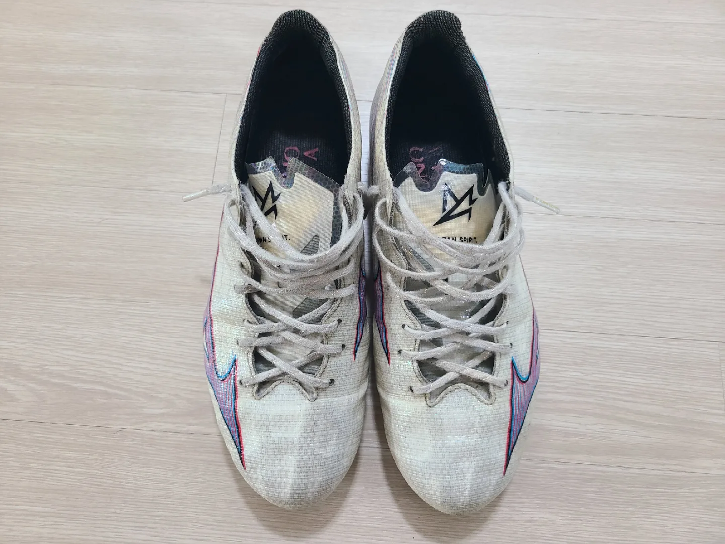 미즈노 알파1 재팬 AG 255mm