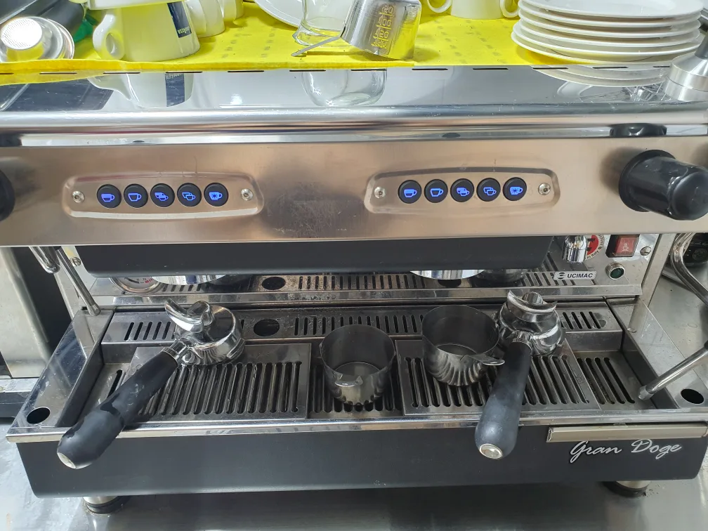 BFC 그란도제 2그룹 커피머신 판매합니다