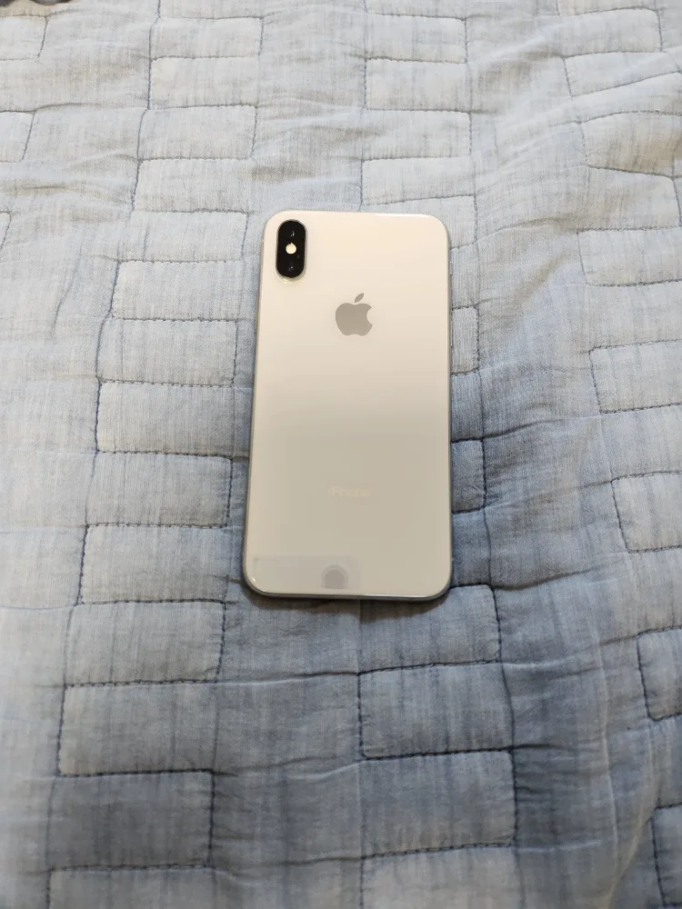 아이폰 XS 실버 64GB
