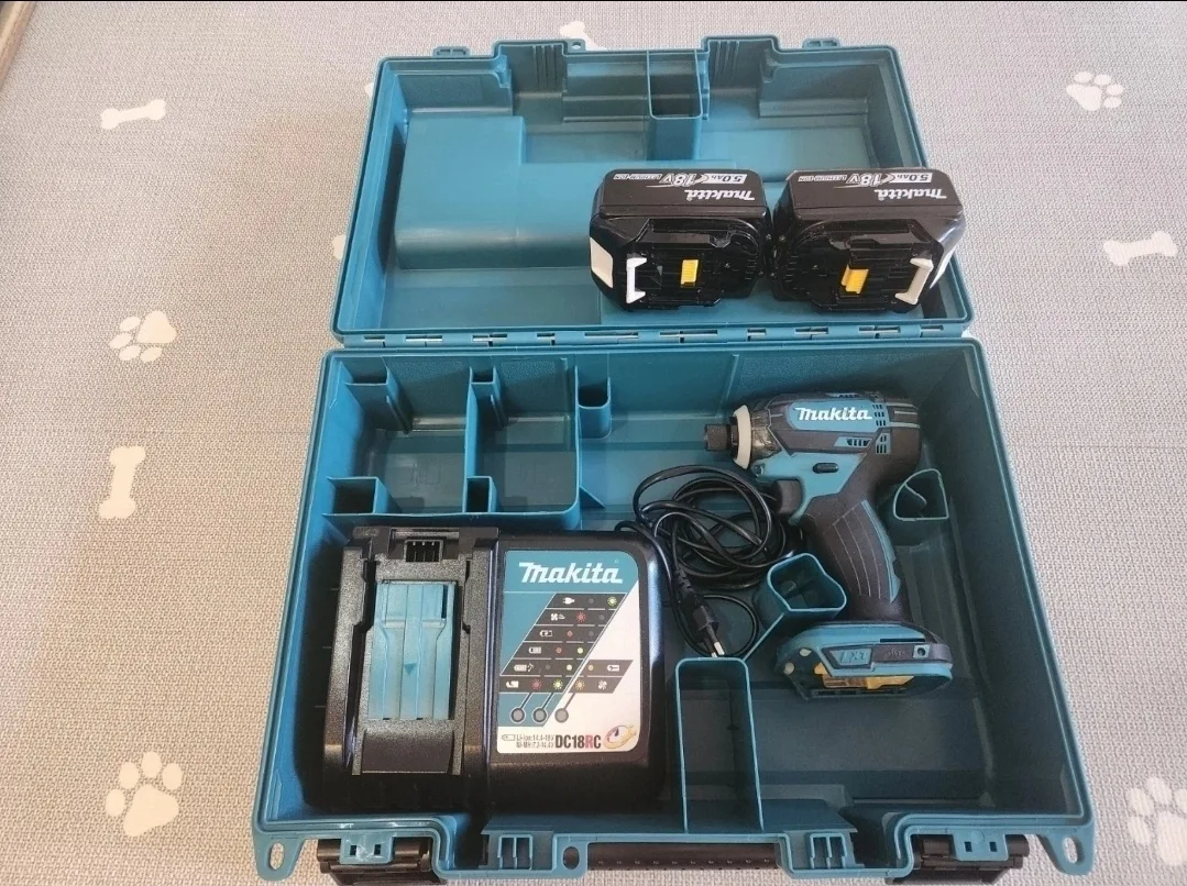 모두정품➡️ ♉️마끼다임팩  (중고지만 새거 같아요)