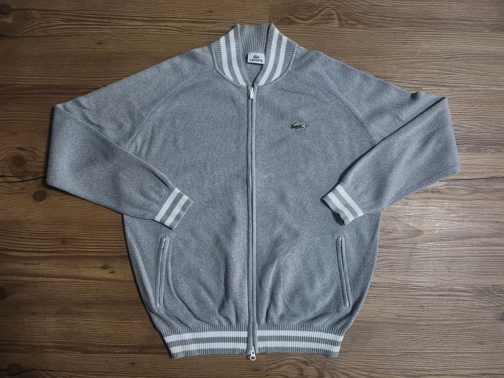 [100-105] 라코스테 매장정품 집업 가디건 급처분 합니다