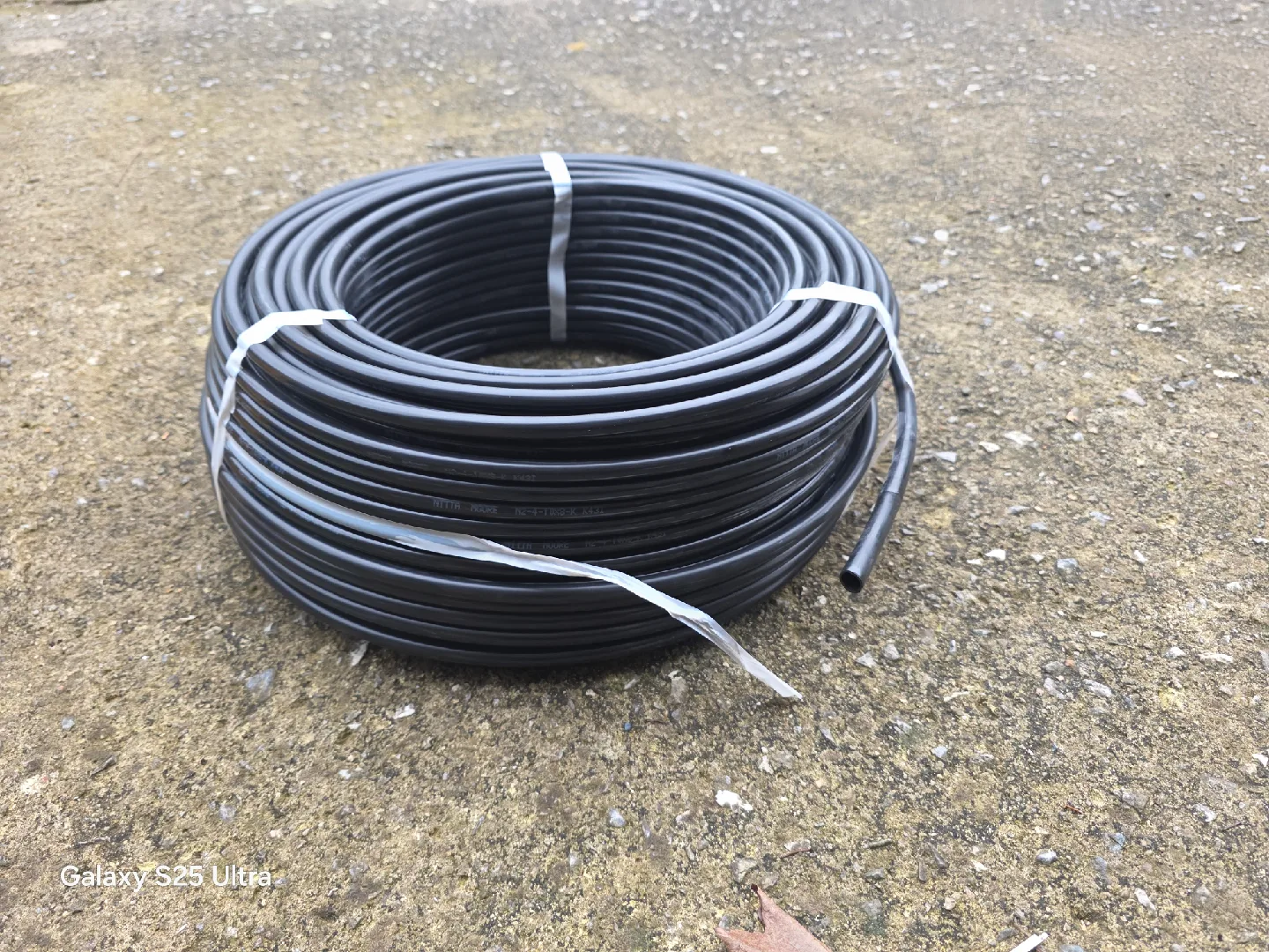 검정색 호스 파이프중고10×8mm