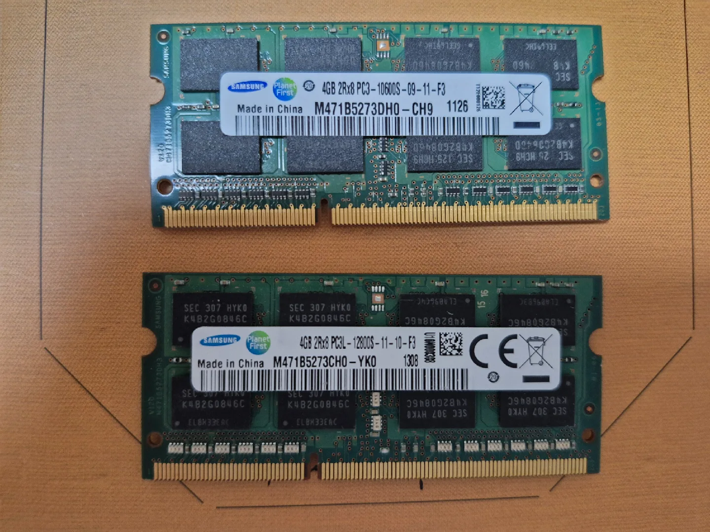 삼성 DDR3 4GB 노트북램 2개