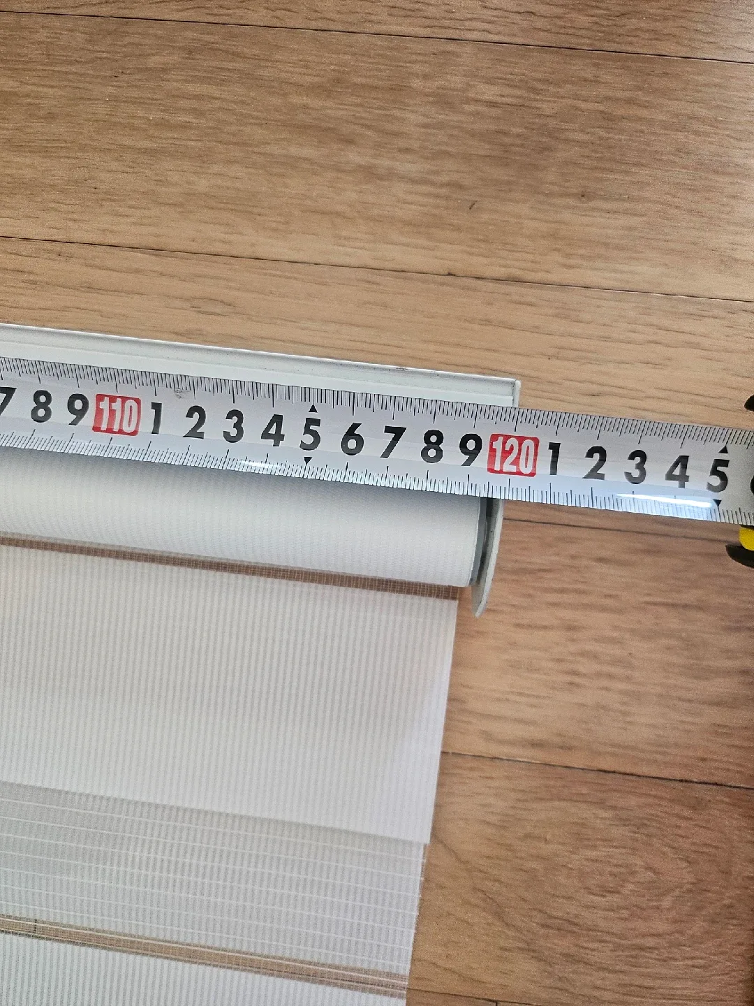 블라인드 판매합니다(화이트, 좌측 손잡이)