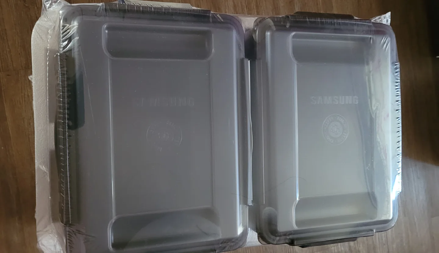 [새상품] 삼성 BESPOKE 3도어 김치냉장고 김치통 10L (2개 2.8만원) 팝니다