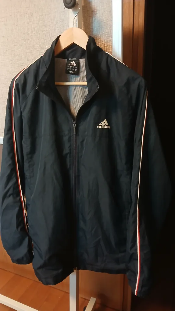 중고 아디다스 클라이마365 바람막이 M사이즈