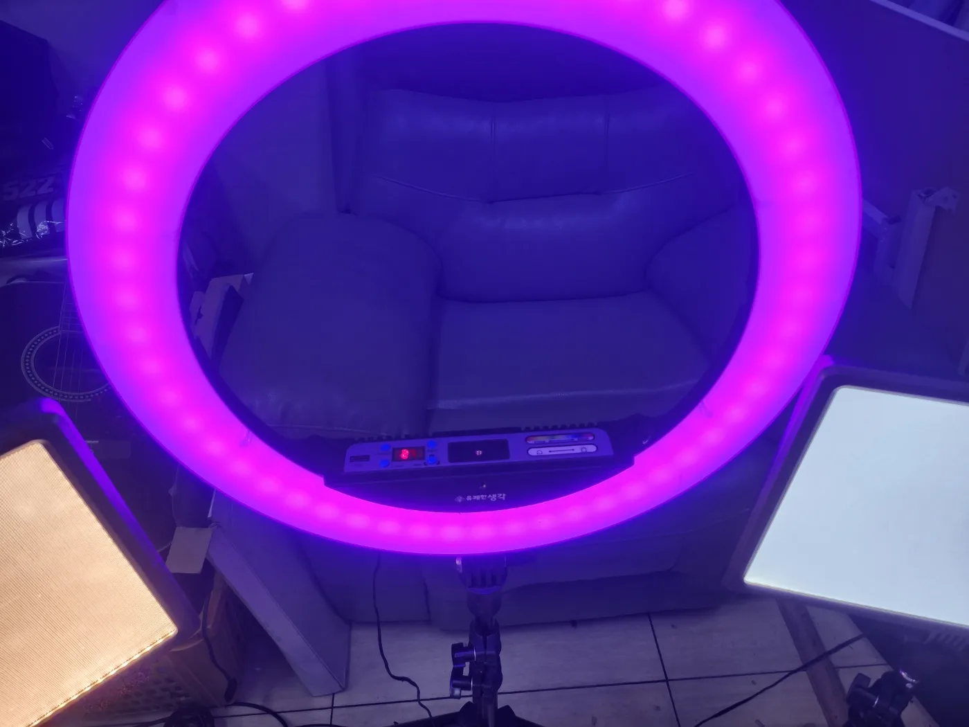 유쾌한생각 룩스원라이트4세대 용누오 조명LED 중고입니다