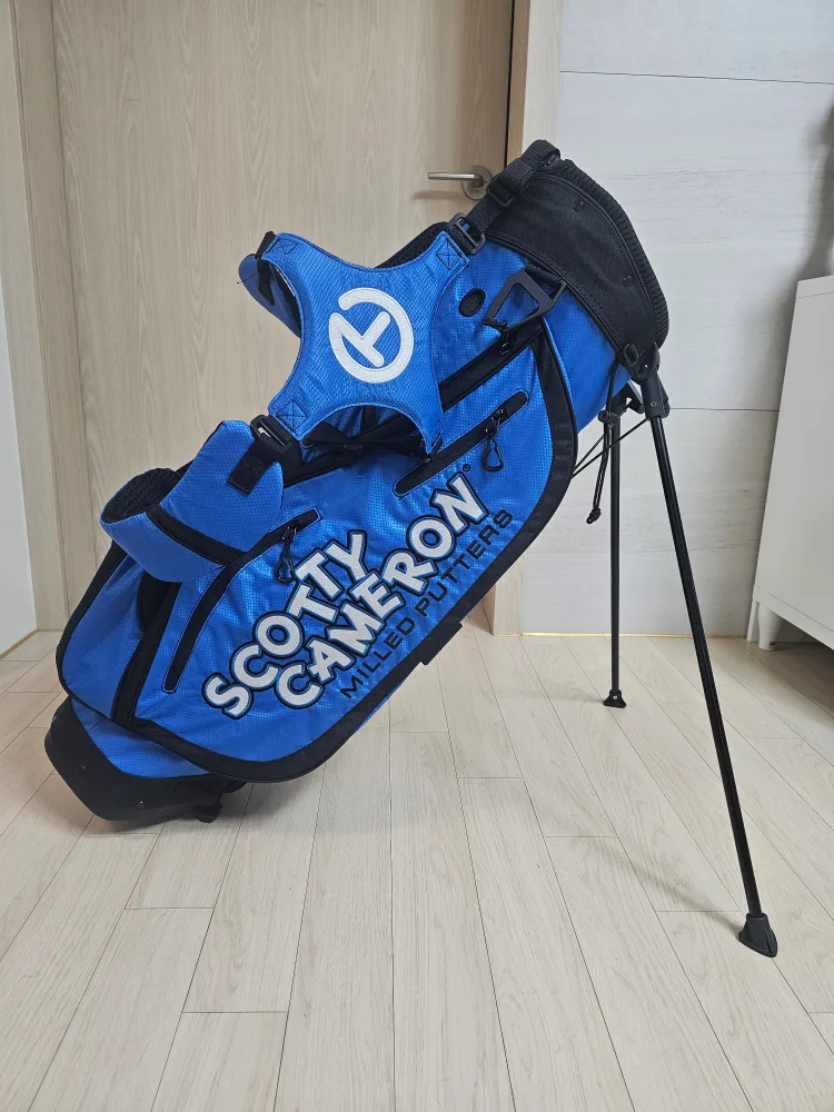 이번주만 최저가  판매 스카티 카메론 2024 150개 한정판 M&G 댄싱블루 스탠드백 민트급 중고