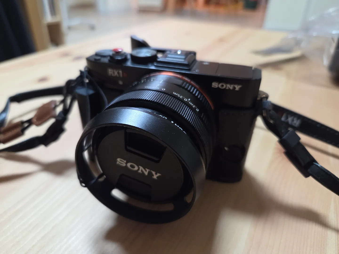 소니 RX1R2 풀프레임 카메라 + 액세서리