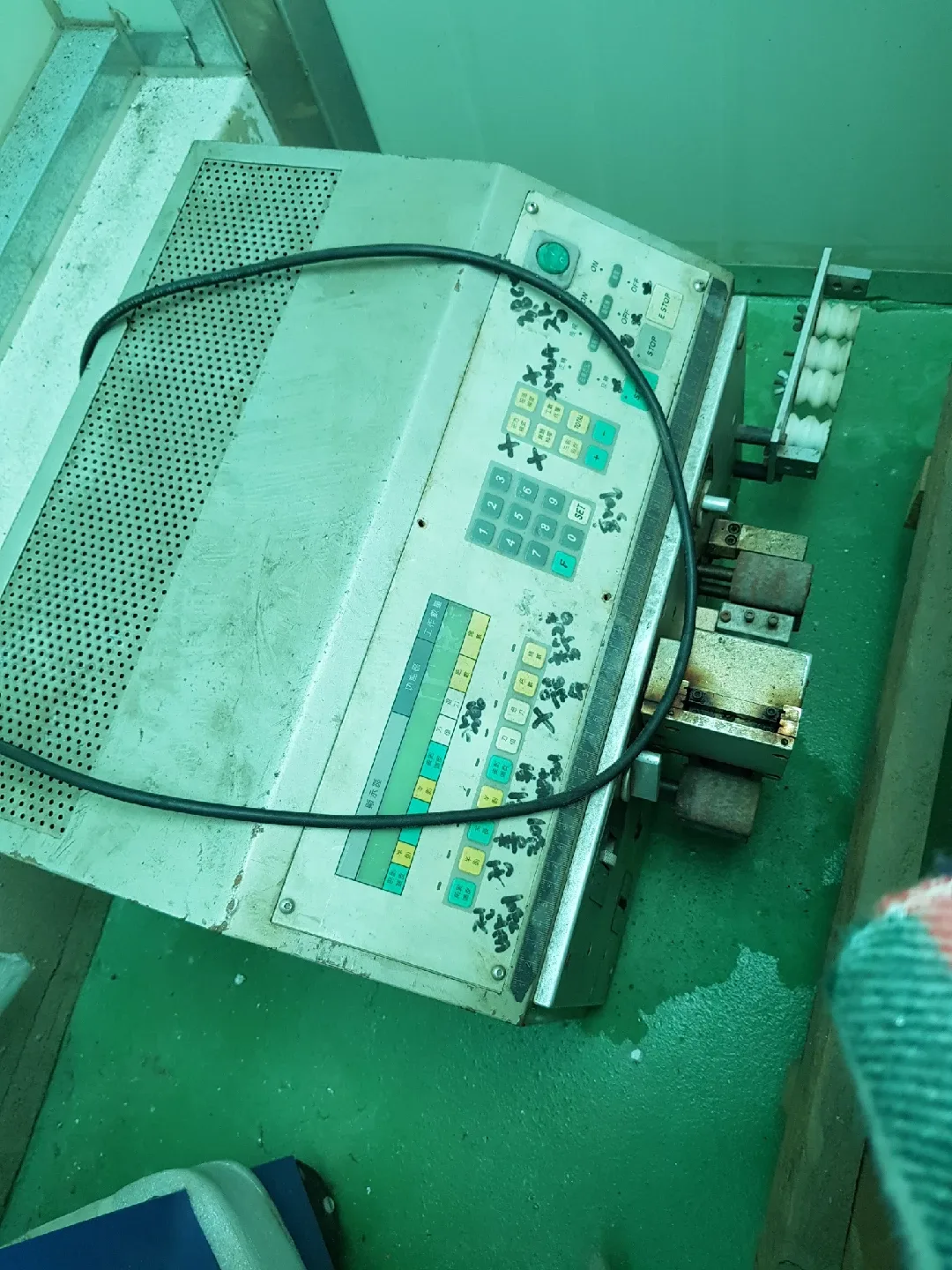 전선,수축투브,구리선  자르는기계 ,  에폭시 믹서기