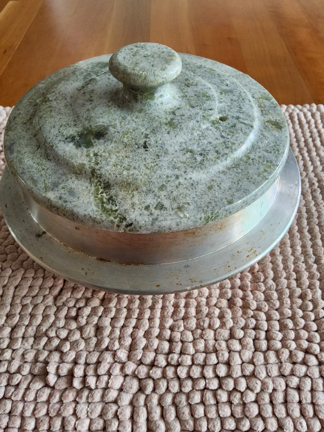 옥돌 밥솥(중고)