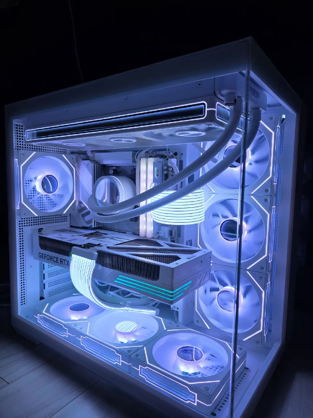 라이젠 9800X3D RTX5080  하이엔드 본체