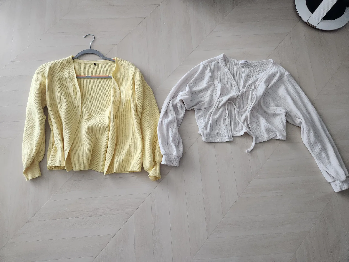 가디건 2벌 (아이보리, 노란색)