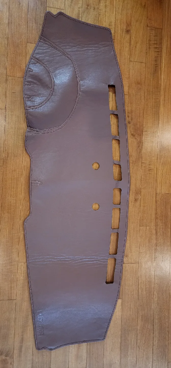 DUB 가죽 대시보드 커버 - 브라운(중고)올뉴쏘렌토