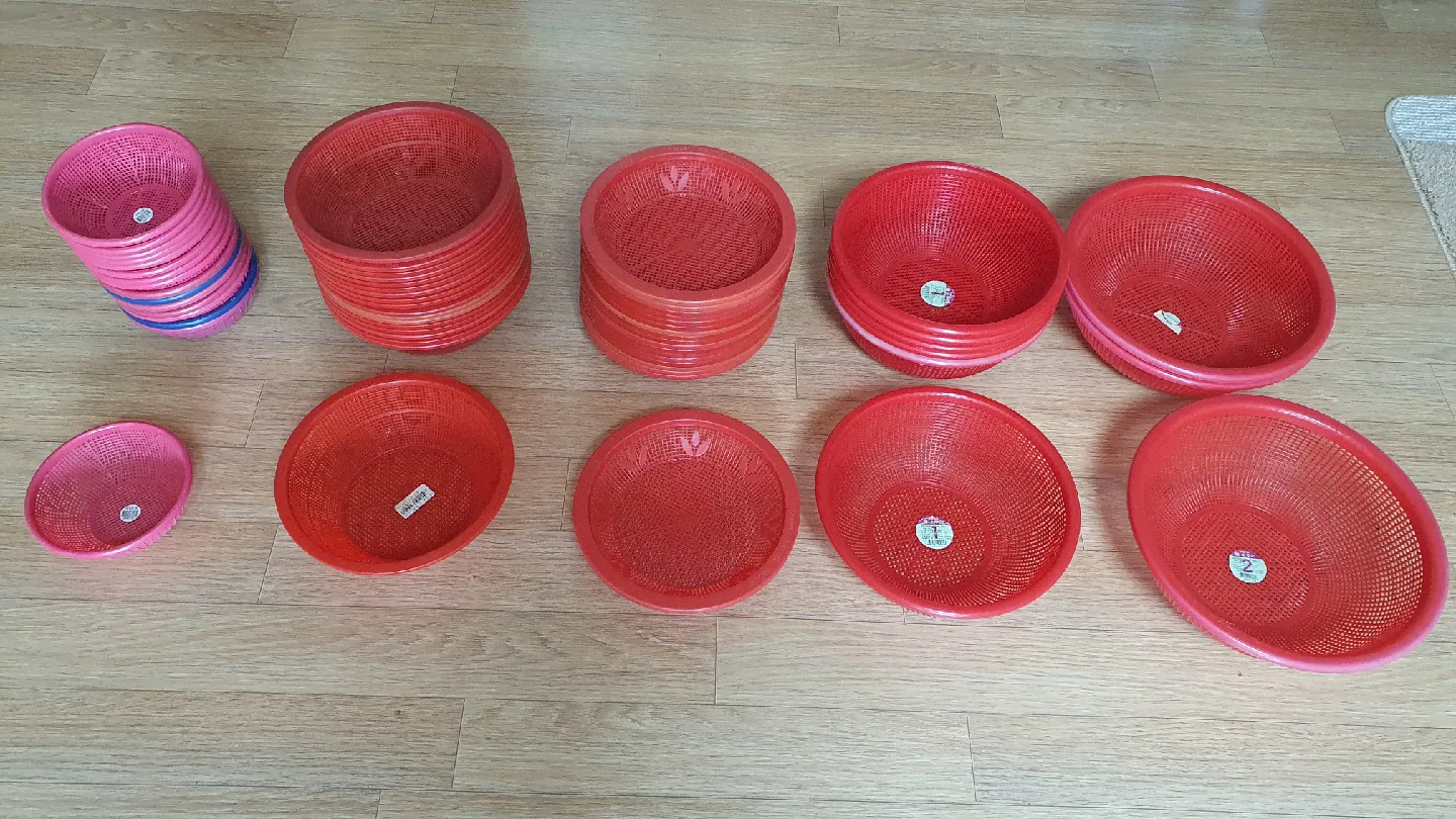 중고 플라스틱 소쿠리 판매합니다~~