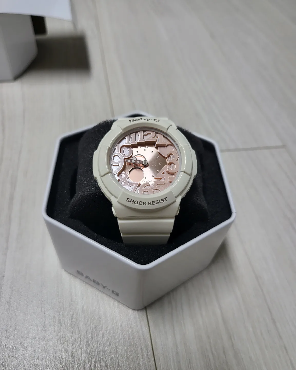 베이비지 여성 시계