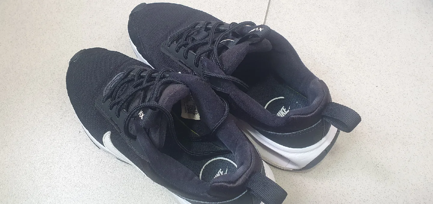 나이키 에어맥스(NIKE AIRMAX 245mm)초경량 운동화, 런닝화(326,000➡️50,000)