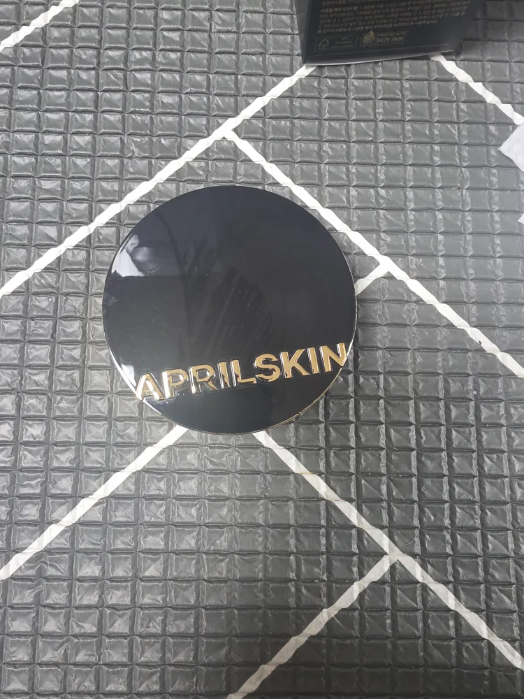 에이프릴스킨 매직스노우쿠션 23호 중고