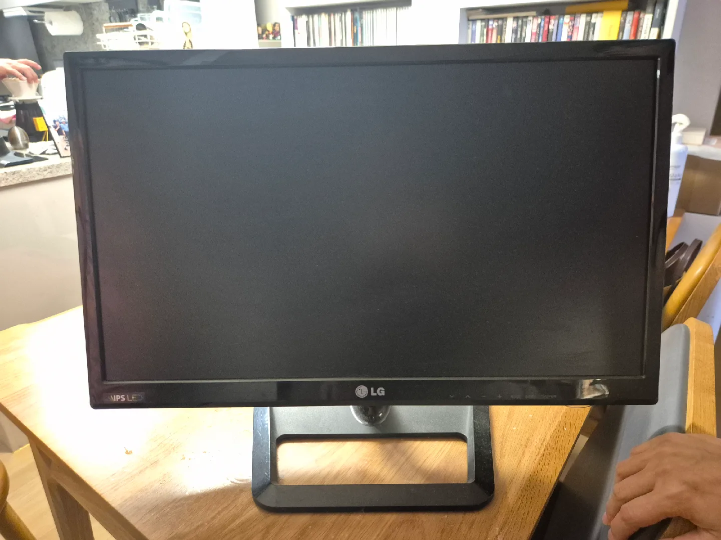 LG TV겸 모니터 2개 판매합니다.