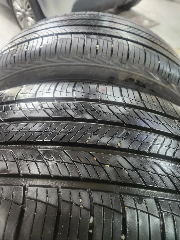 235/55R19 한국 다이나프로HP2 중고2본