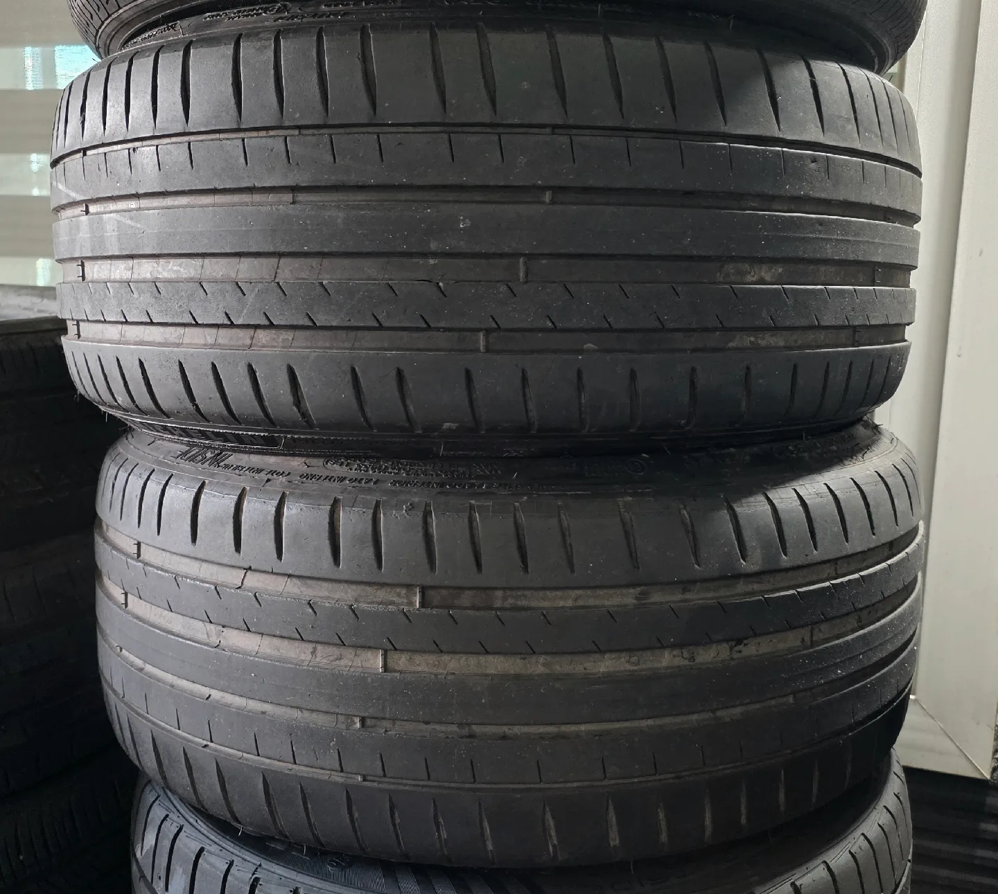 225/40R19.255/35R19 미쉐린 중고타이어 판매