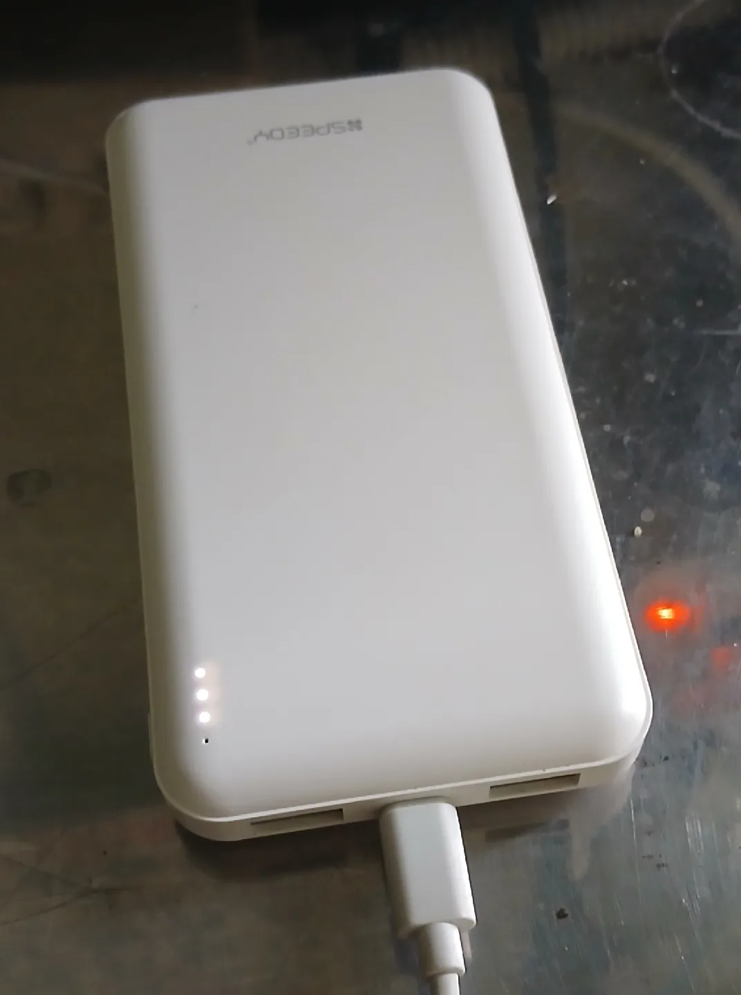 SPEEDY 휴대용 보조 배터리10000용량 정상작동되어요 꼭필요로하신분드려요