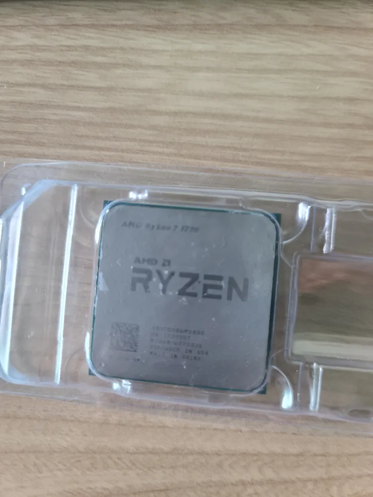 AMD 라이젠7 1700 중고 CPU