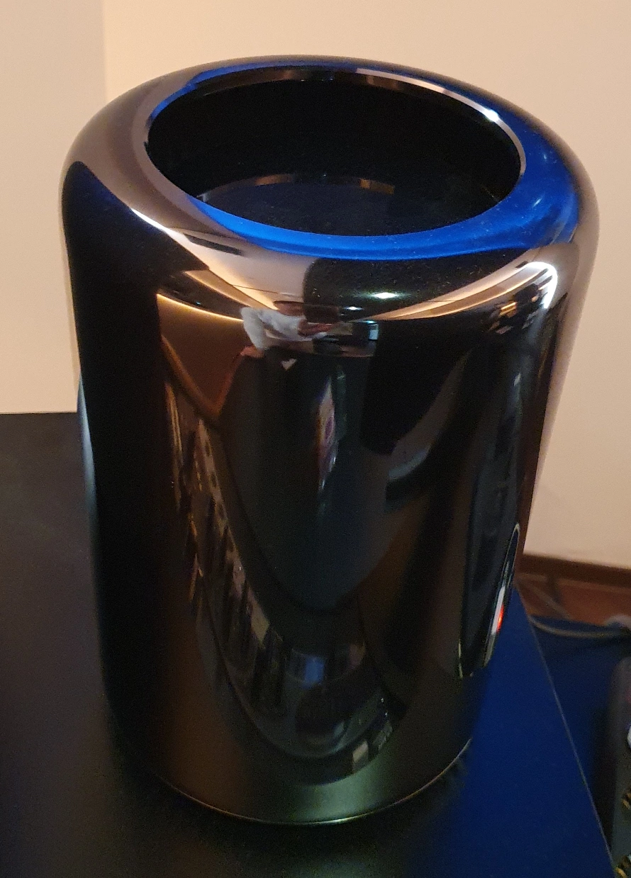 맥 프로 (Late 2013) 64GB 1TB