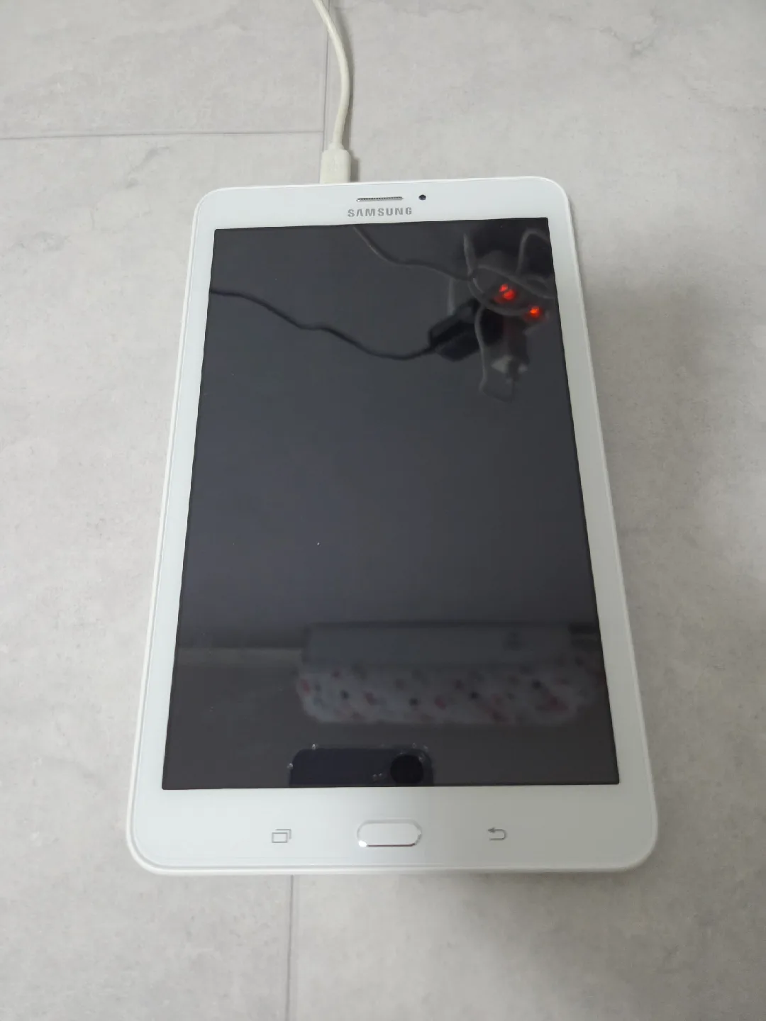 삼성 갤럭시 탭 SM-T375S 8.0 화이트