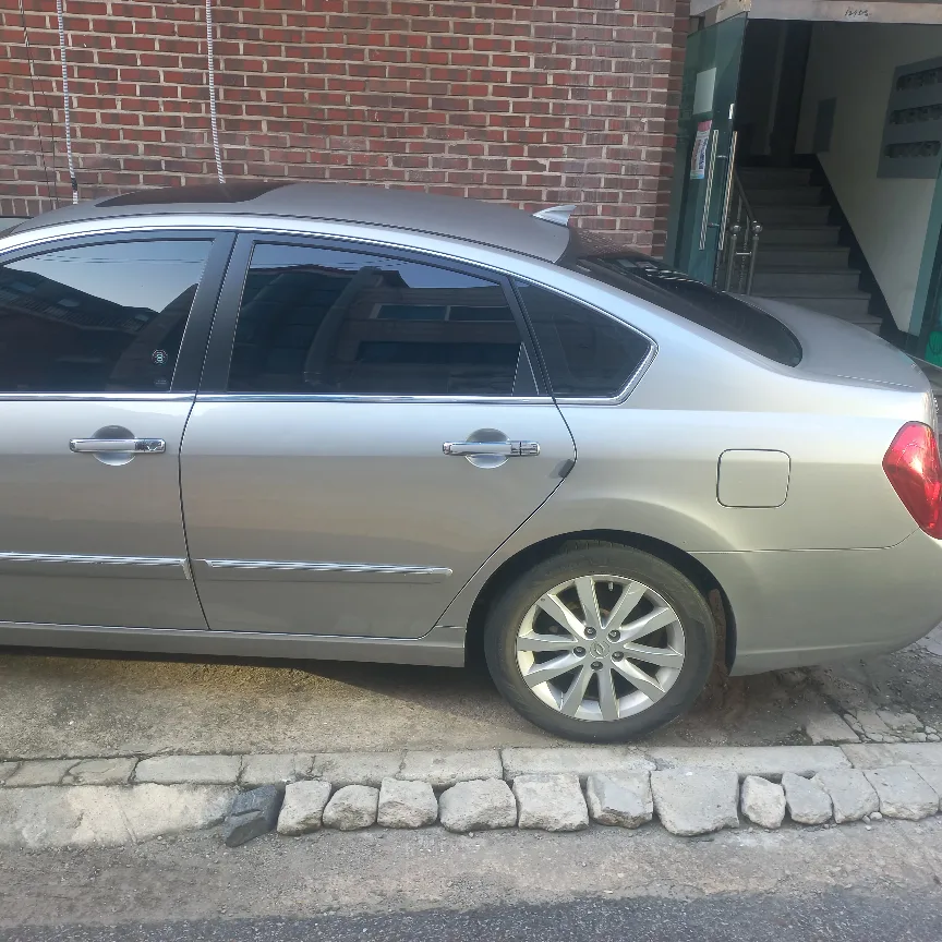 SM5  LE  중고 1대